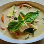Best Green Curry in Hingham, MA